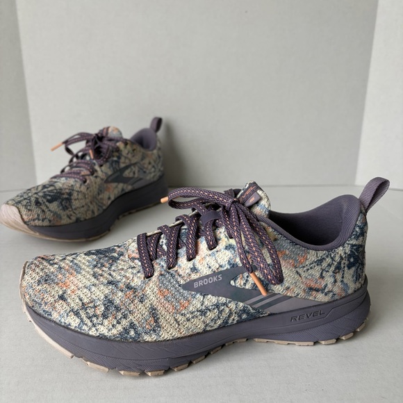 Brooks Shoes - Brooks Revel 5 Women's Tie-Dye Multi-Color Knit Running Shoes Size 7.5